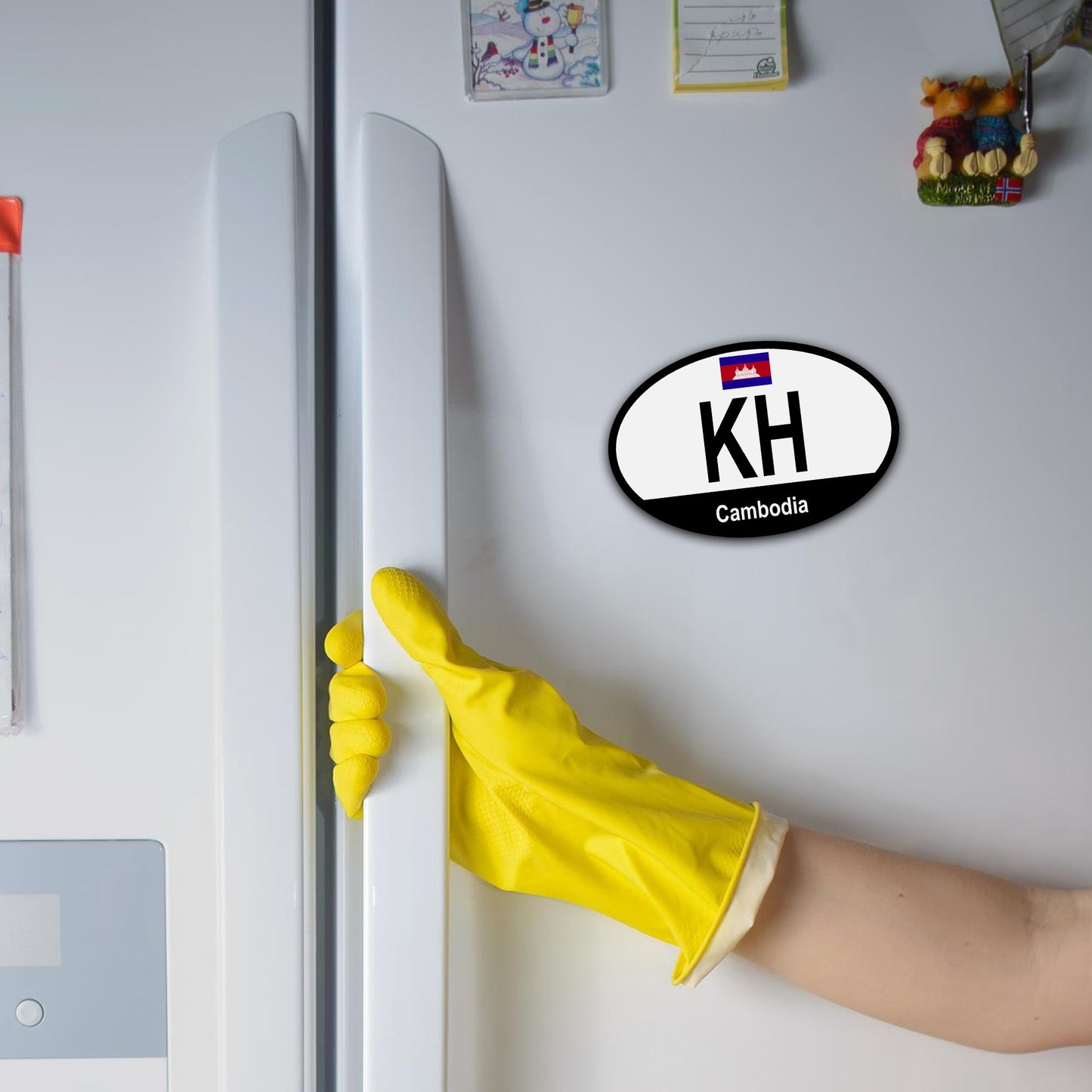 Magnet Me Up Cambodia Cambodian Euro Oval Magnet Decal, 4x6 Inches, Heavy Duty for Car, Truck, SUV, Or Any Other Magnetic Surface