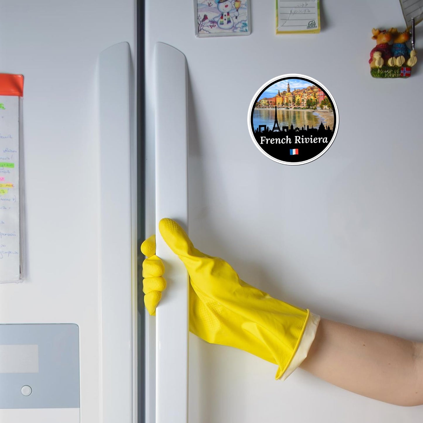 Magnet Me Up French Riviera Magnet - 5" Round France Souvenir Fridge Magnet, Coastal France Design - Full-Color UV Printed French Riviera Decal - Durable Vinyl, Travel Gift, Made in USA