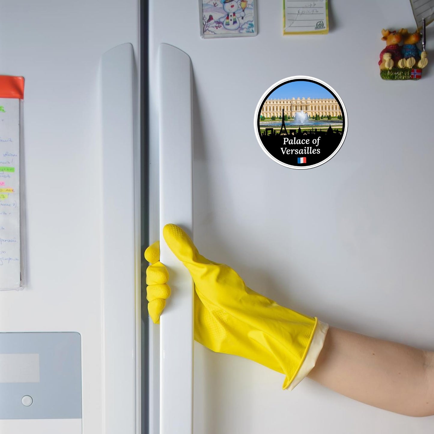 Magnet Me Up Palace of Versailles Magnet - 5" Round Travel Souvenir Magnet with French Landmark Design - Full-Color UV Printed Versailles France Magnetic Decal - Durable Vinyl, Made in USA