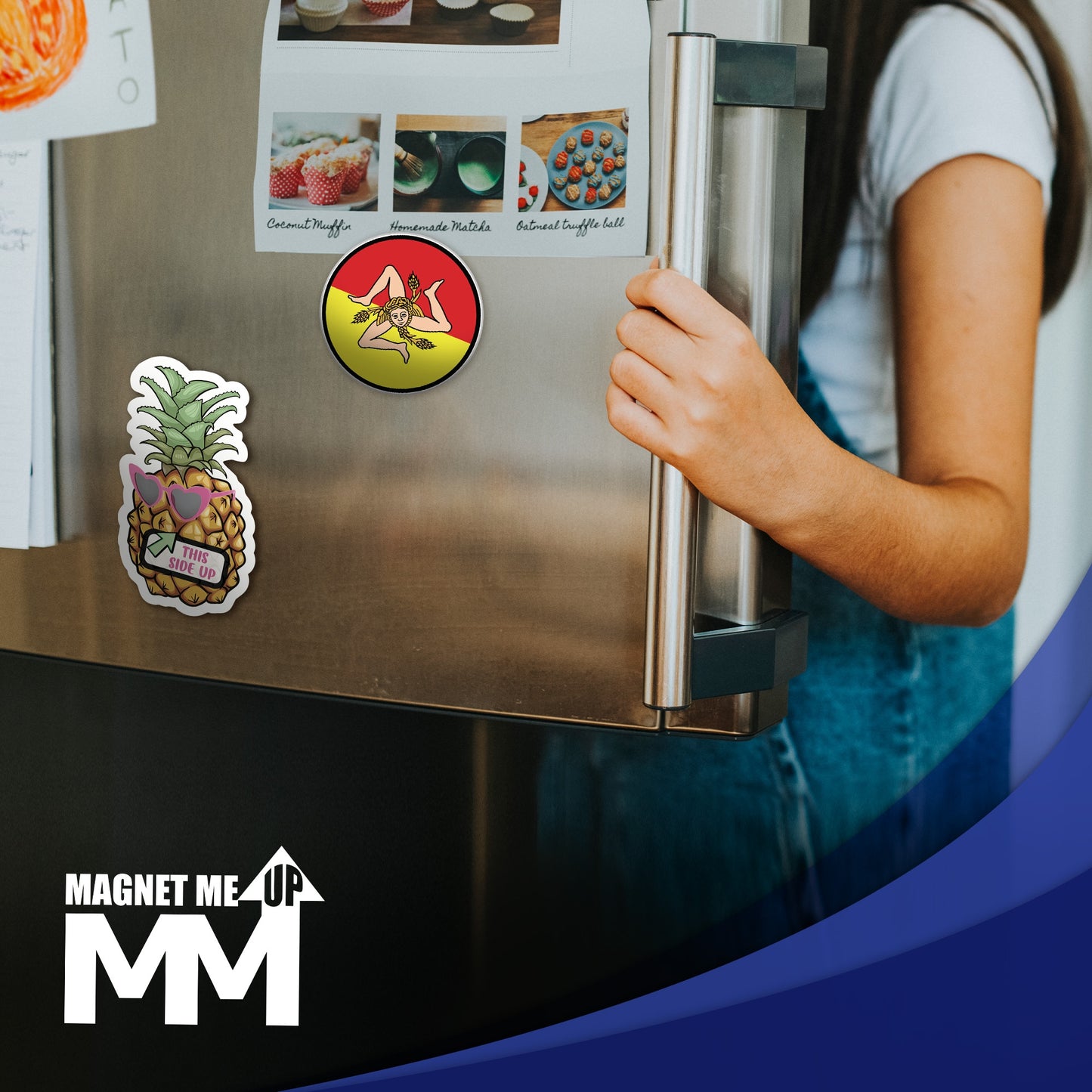 Magnet Me Up Sicily Magnet Decal - Italian Car Magnet Souvenir Gift, 5" Round Trinacria Symbol with Red and Yellow Sicily Italy Flag Design, Durable UV Printed Vinyl, Weatherproof, Made in USA